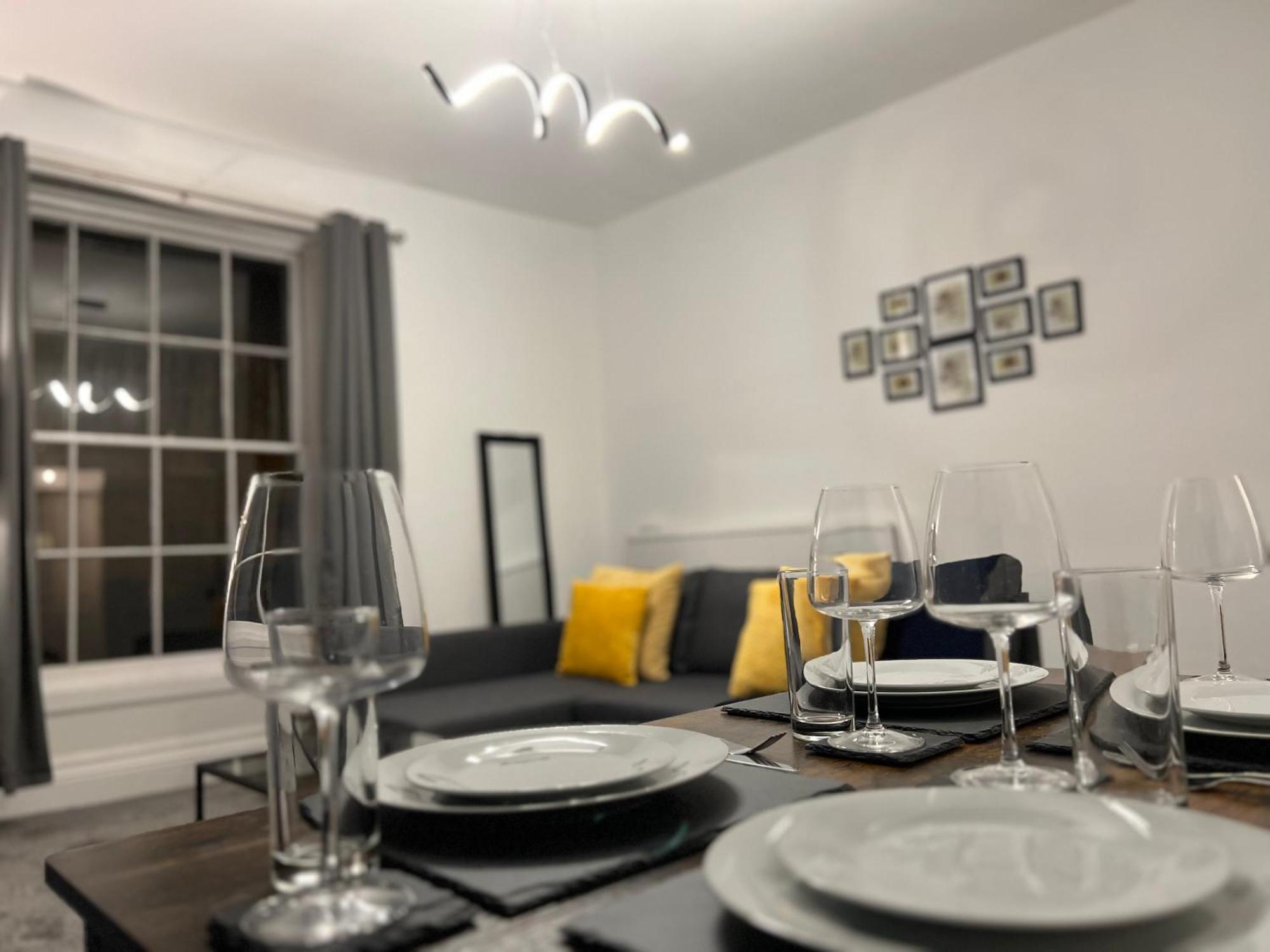 Centralised Meridian Place By Prescott Apartments Bristol Extérieur photo